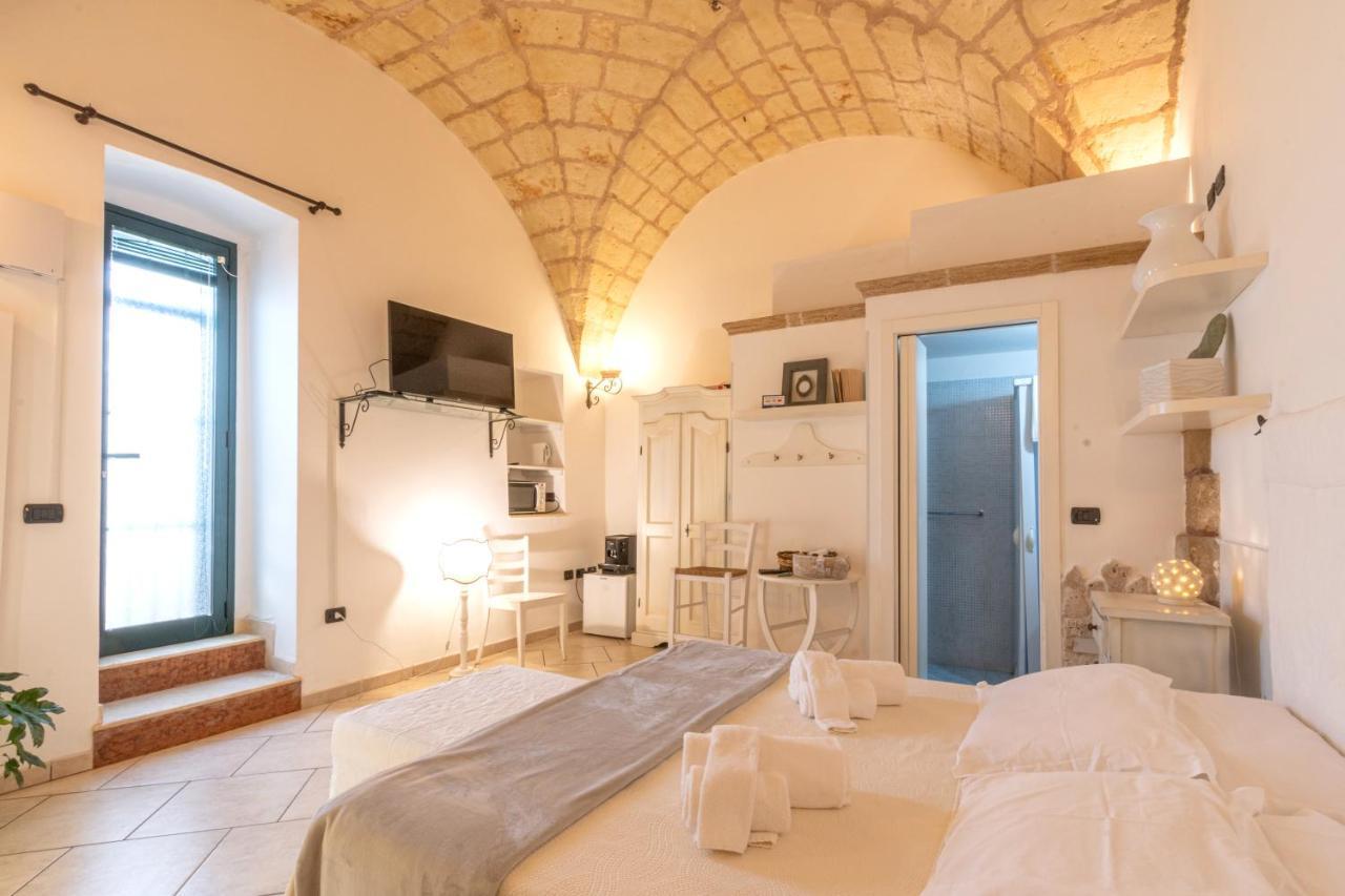 Leondari Rooms V Collection Otranto Eksteriør bilde