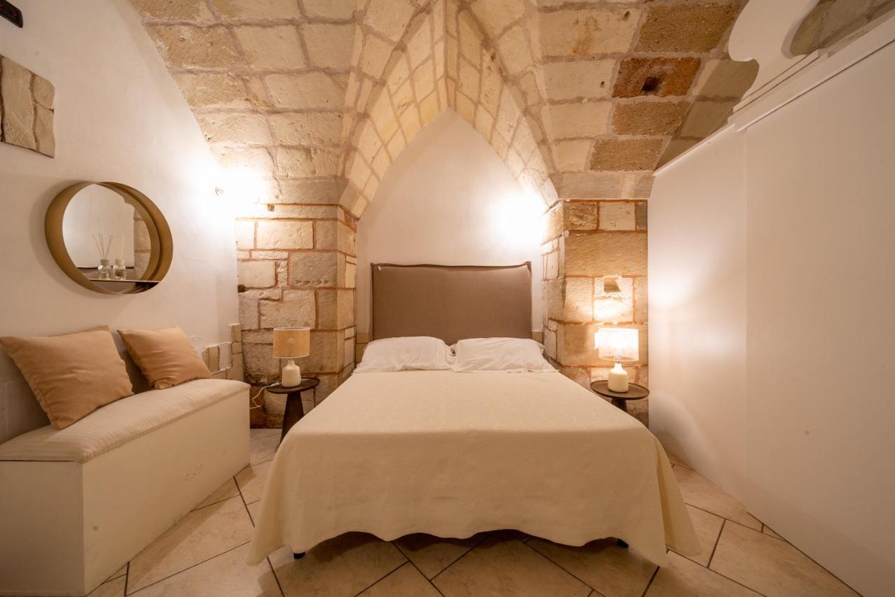Leondari Rooms V Collection Otranto Eksteriør bilde